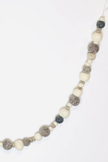 Gray & White Pom Pom Garland