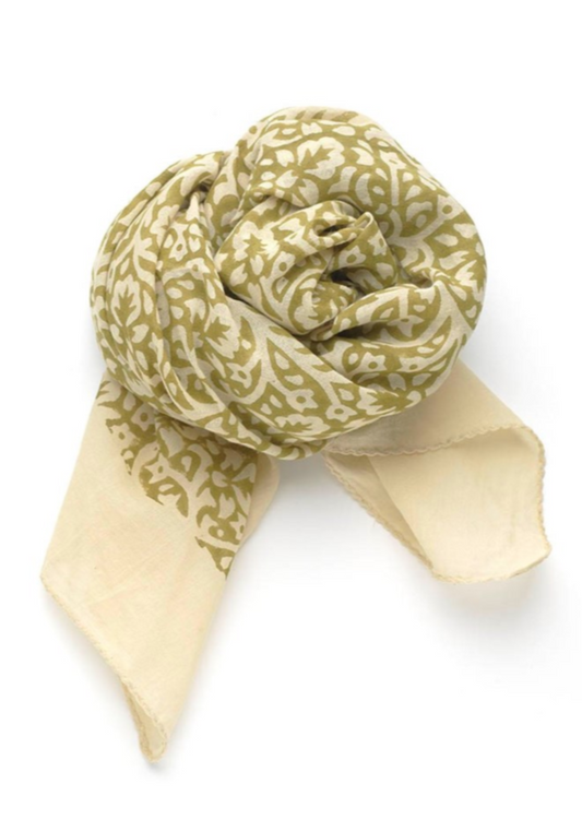 Lace Flower New Leaf Lime Bandana